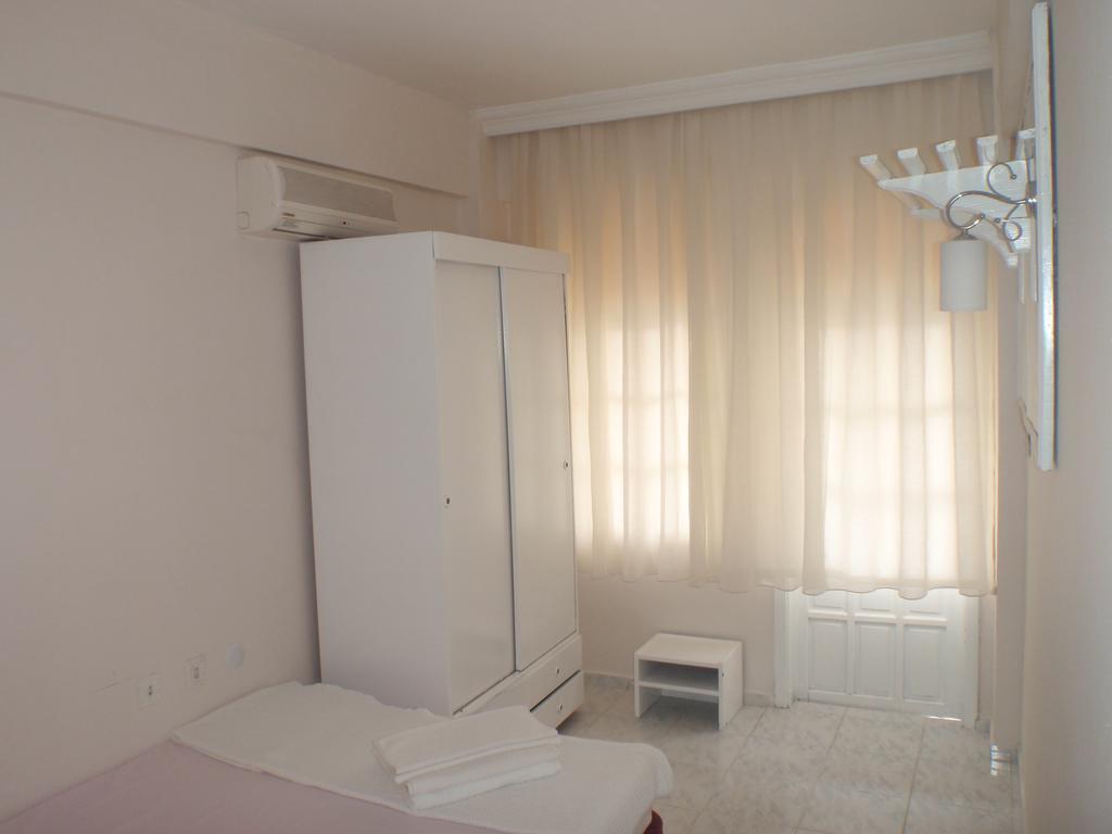 Dm Hotel Мармарис Стая снимка